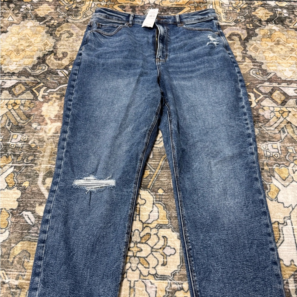 Women’s Blue Distressed Straight-Leg Jeans